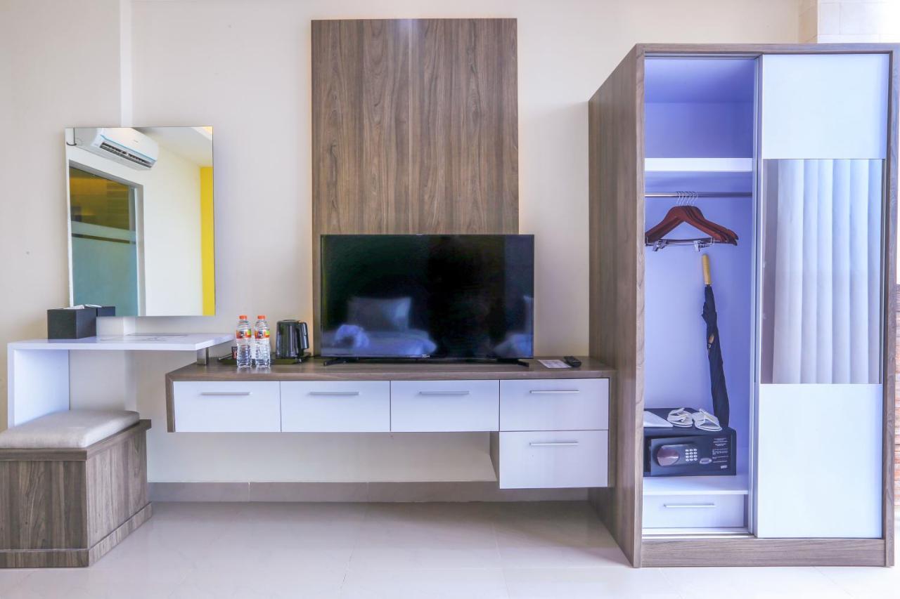 Canggu Dream Village Hotel And Suites Extérieur photo