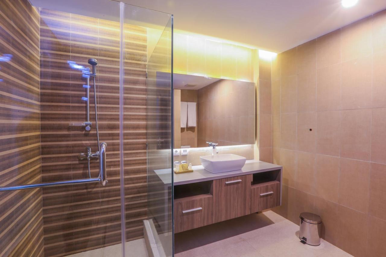 Canggu Dream Village Hotel And Suites Extérieur photo